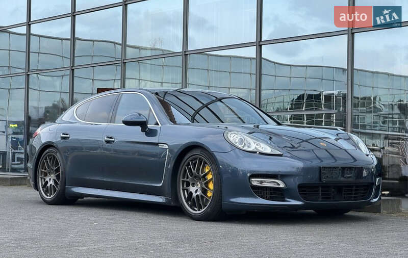 Porsche Panamera 2011