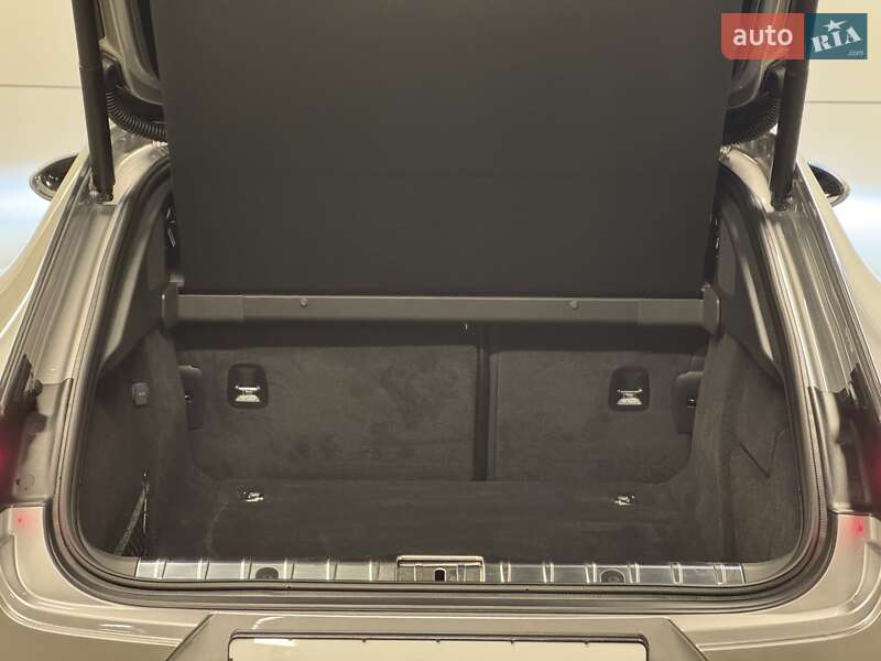 Фастбэк Porsche Panamera 2019 в Киеве фото 56 Фастбэк Porsche Panamera 2019 в Киеве