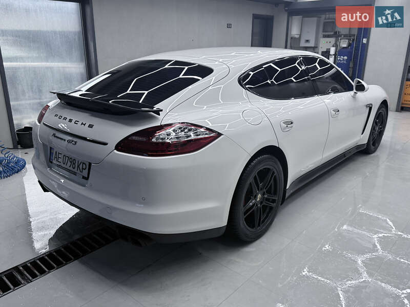 Фастбэк Porsche Panamera 2012 в Днепре фото 5 Фастбэк Porsche Panamera 2012 в Днепре