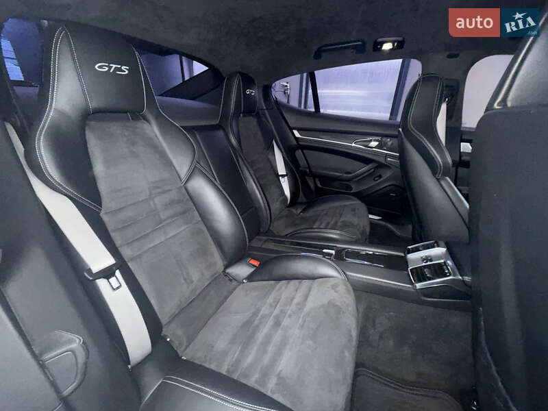 Фастбэк Porsche Panamera 2012 в Днепре фото 12 Фастбэк Porsche Panamera 2012 в Днепре