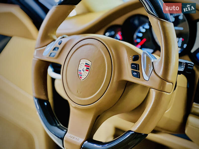Фастбэк Porsche Panamera 2012 в Николаеве фото 27 Фастбэк Porsche Panamera 2012 в Николаеве