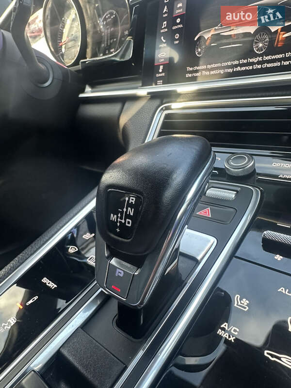 Фастбэк Porsche Panamera 2017 в Львове