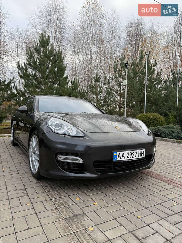 Фастбэк Porsche Panamera 2009 в Киеве фото 2 Фастбэк Porsche Panamera 2009 в Киеве