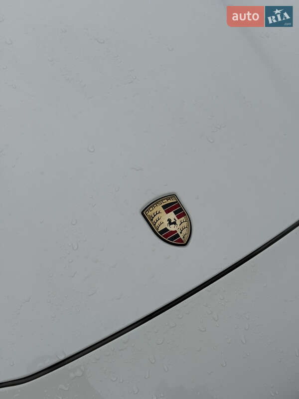 Фастбэк Porsche Panamera 2010 в Киеве