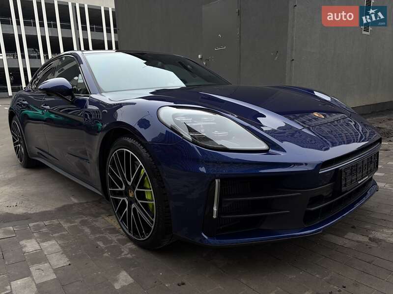 Фастбэк Porsche Panamera 2024 в Киеве фото 108 Фастбэк Porsche Panamera 2024 в Киеве