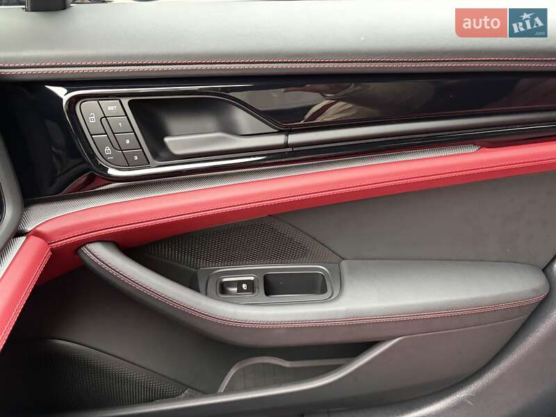 Фастбэк Porsche Panamera 2024 в Киеве фото 145 Фастбэк Porsche Panamera 2024 в Киеве