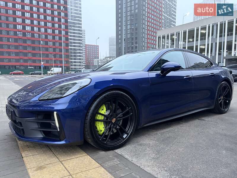 Фастбэк Porsche Panamera 2024 в Киеве фото 154 Фастбэк Porsche Panamera 2024 в Киеве