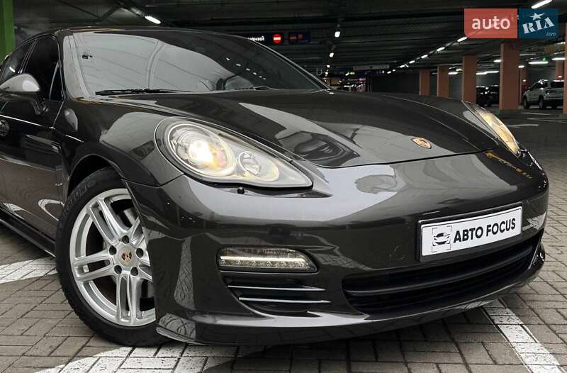 Фастбек Porsche Panamera 2012 в Києві фото 2 Фастбек Porsche Panamera 2012 в Києві