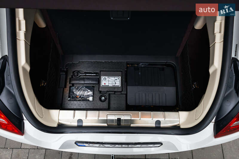 Фастбек Porsche Panamera 2011 в Києві