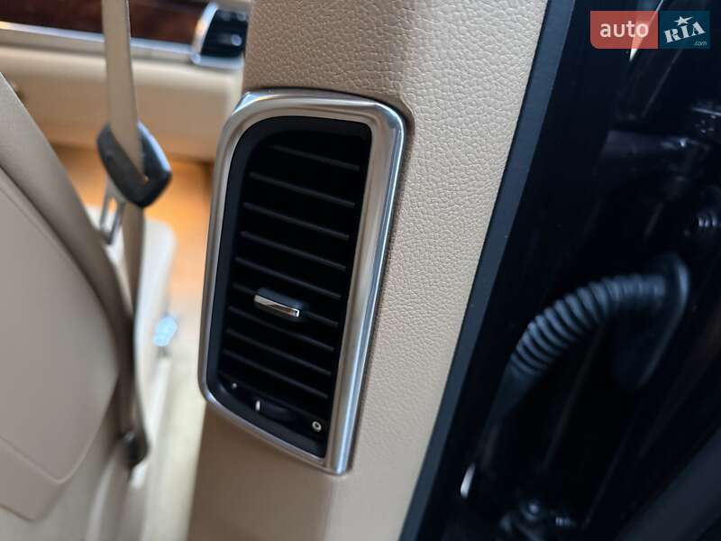 Фастбэк Porsche Panamera 2012 в Кривом Роге фото 54 Фастбэк Porsche Panamera 2012 в Кривом Роге