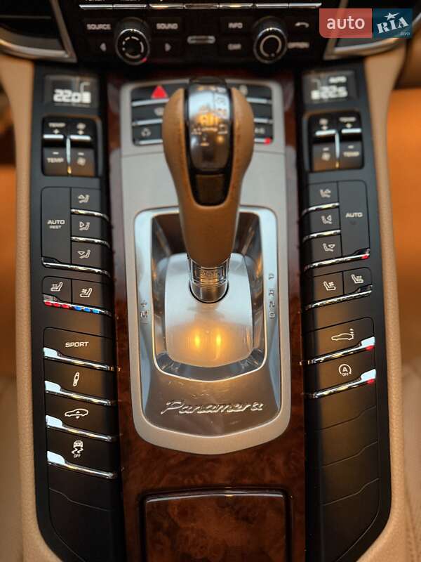 Фастбэк Porsche Panamera 2012 в Кривом Роге фото 66 Фастбэк Porsche Panamera 2012 в Кривом Роге