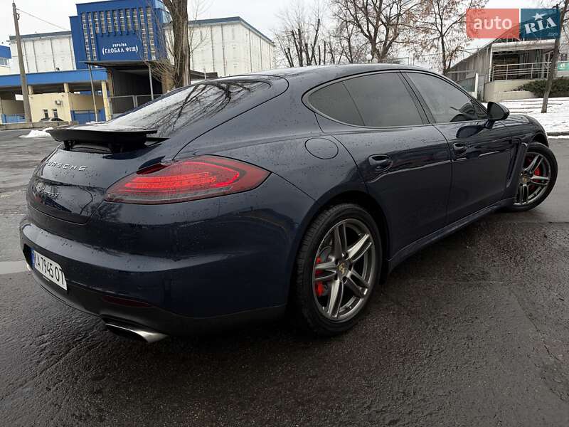 Фастбек Porsche Panamera 2013 в Києві фото 61 Фастбек Porsche Panamera 2013 в Києві