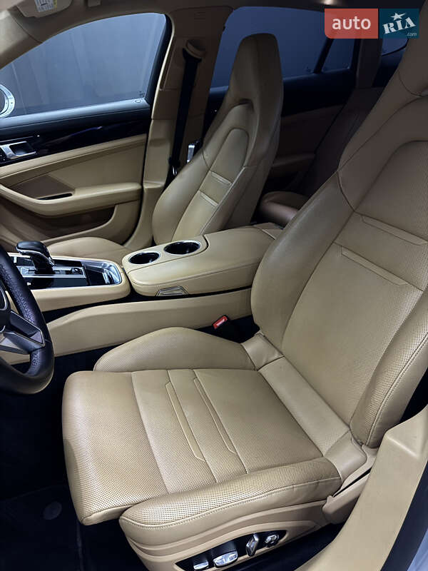 Фастбэк Porsche Panamera 2017 в Коломые фото 62 Фастбэк Porsche Panamera 2017 в Коломые