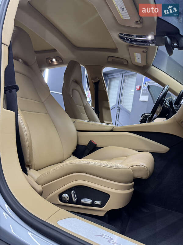 Фастбэк Porsche Panamera 2017 в Коломые фото 72 Фастбэк Porsche Panamera 2017 в Коломые