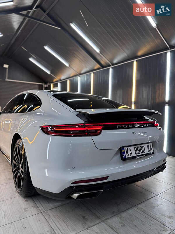 Універсал Porsche Panamera 2017 в Києві фото 6 Універсал Porsche Panamera 2017 в Києві