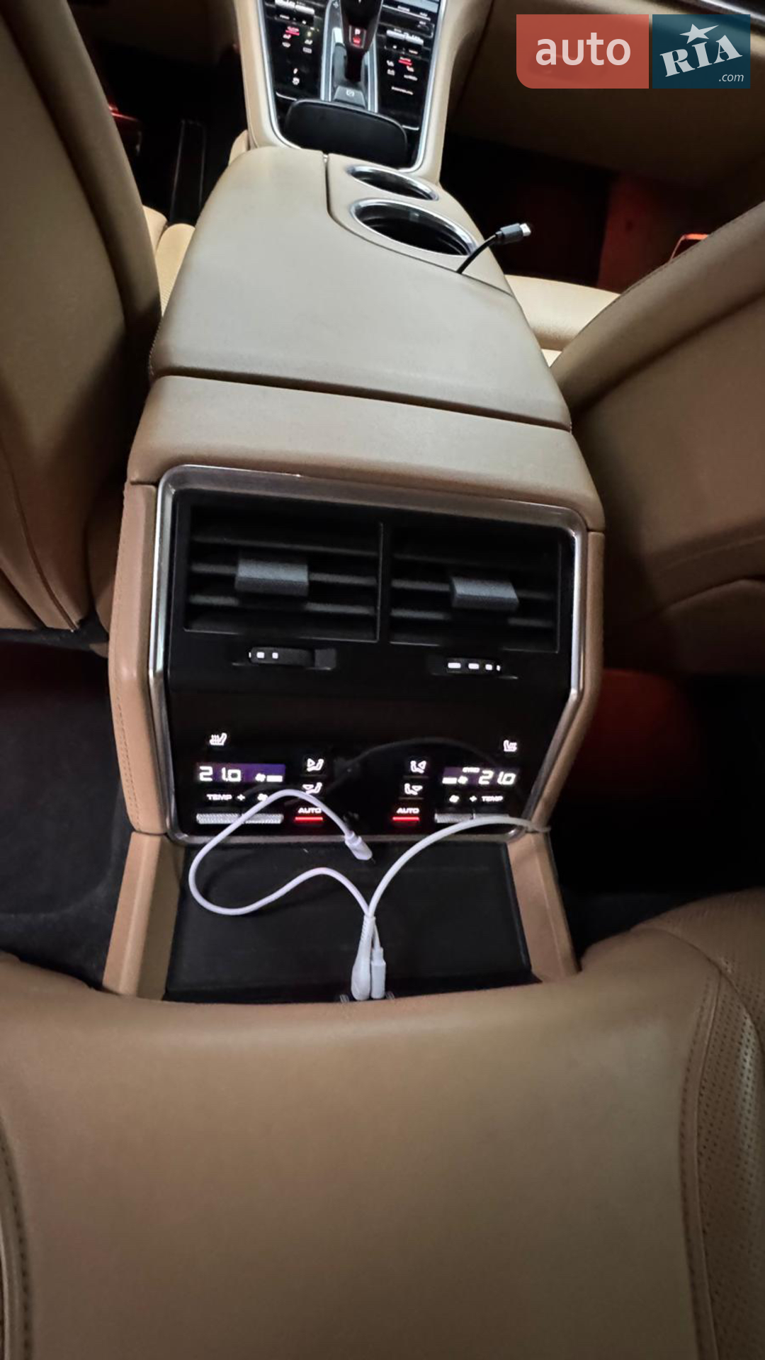 2018 Porsche Panamera - мініатюра 9