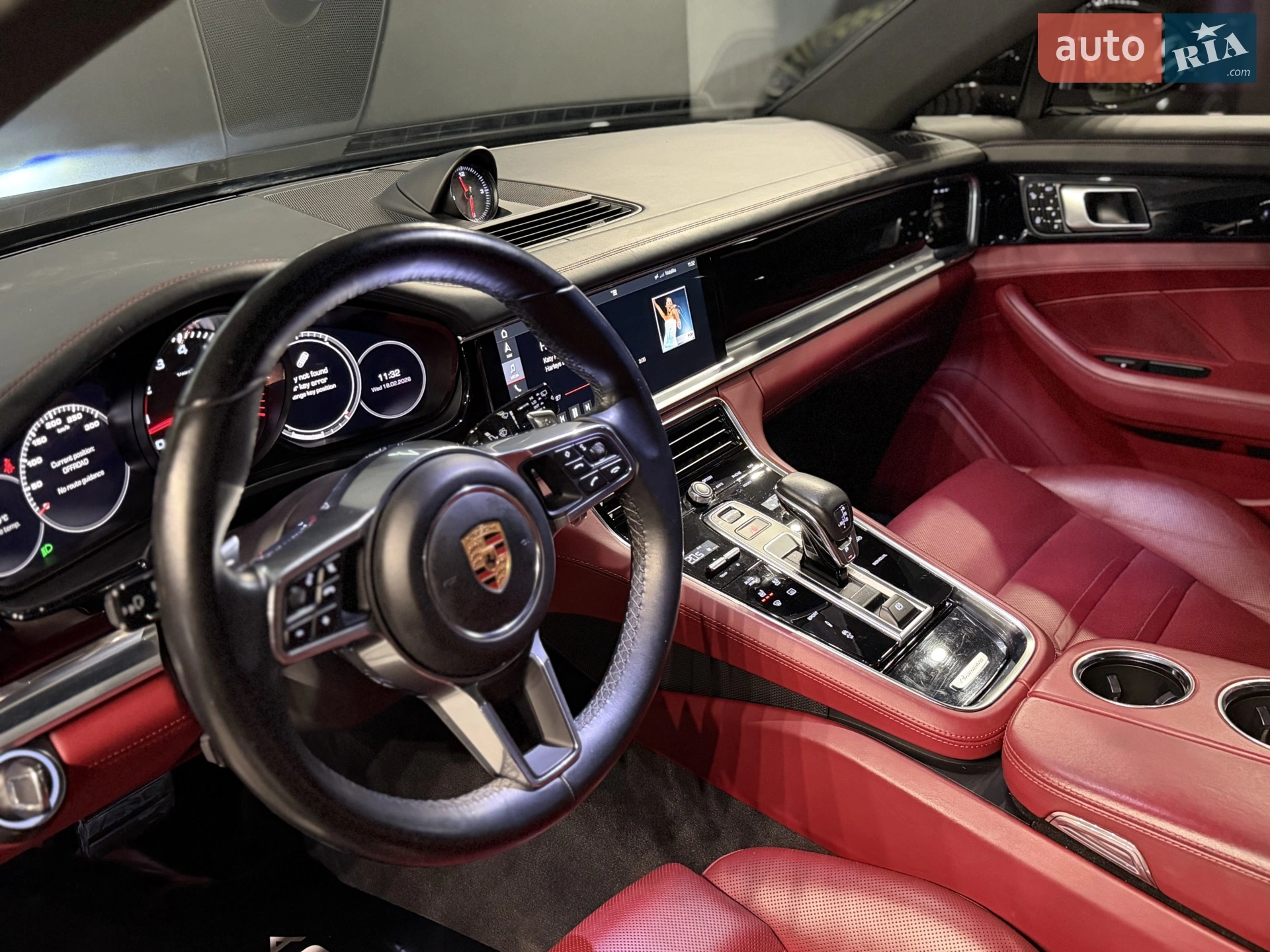 2017 Porsche Panamera - мініатюра 27