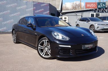 Фастбек Porsche Panamera 2013 в Одесі