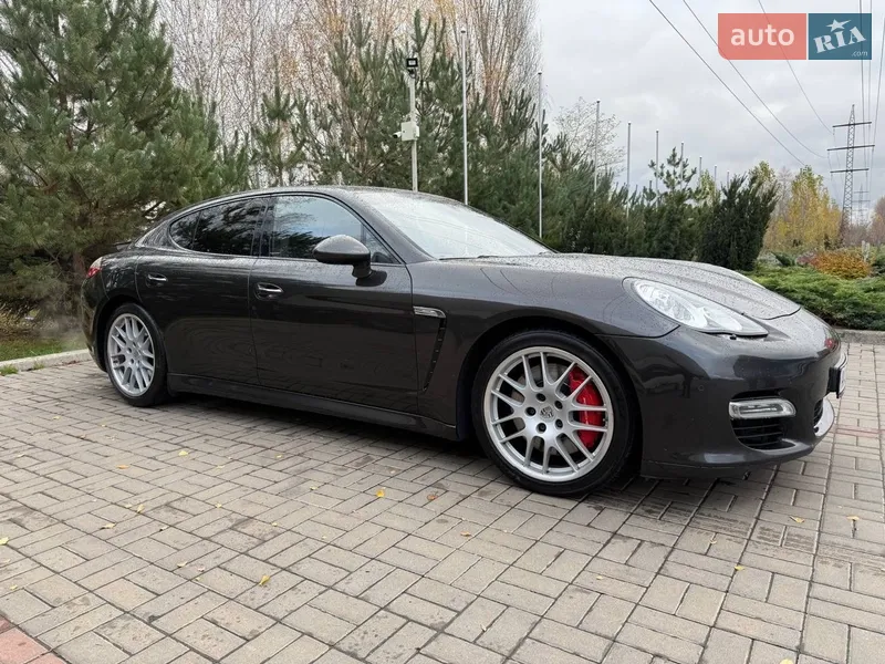 Porsche Panamera