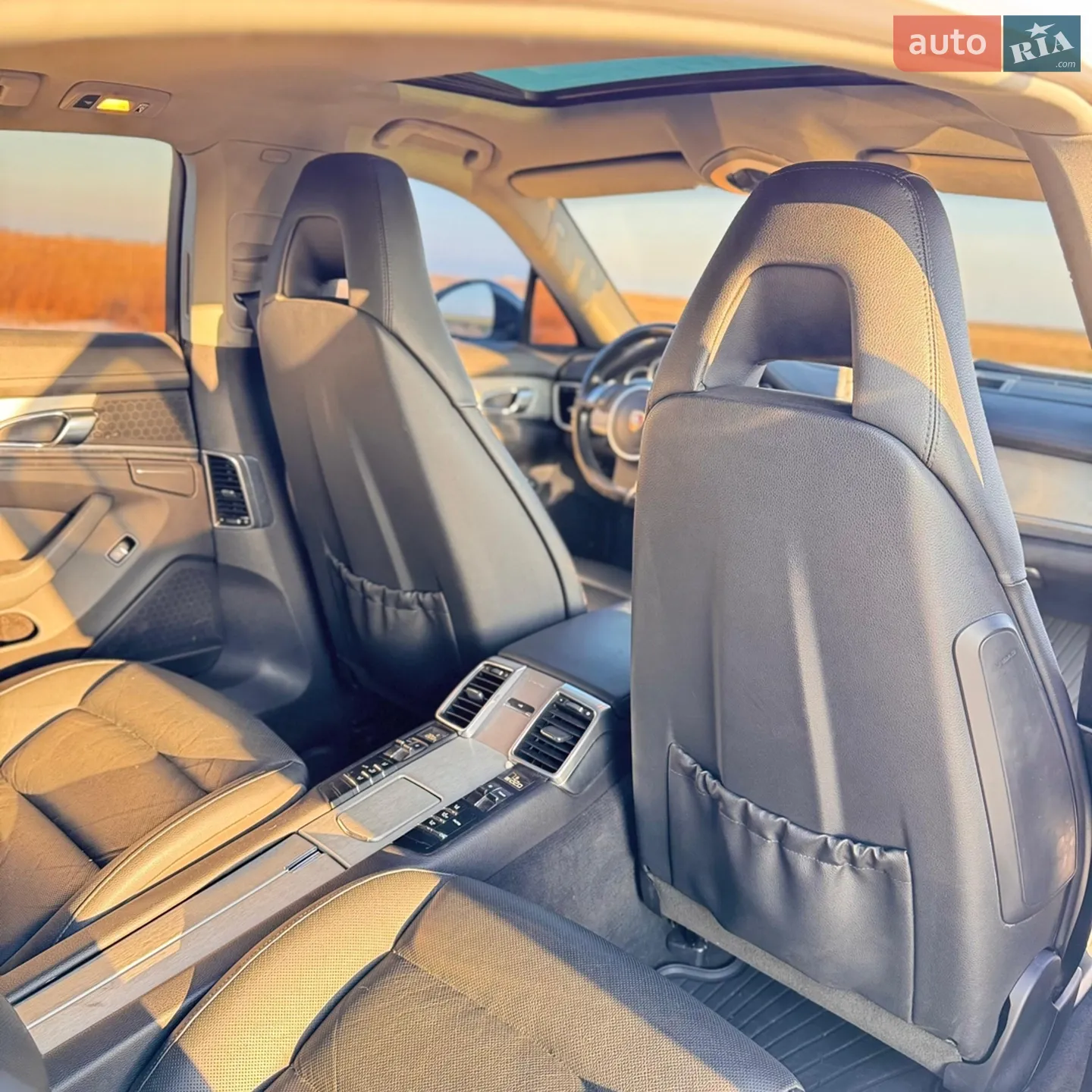 2010 Porsche Panamera - мініатюра 11