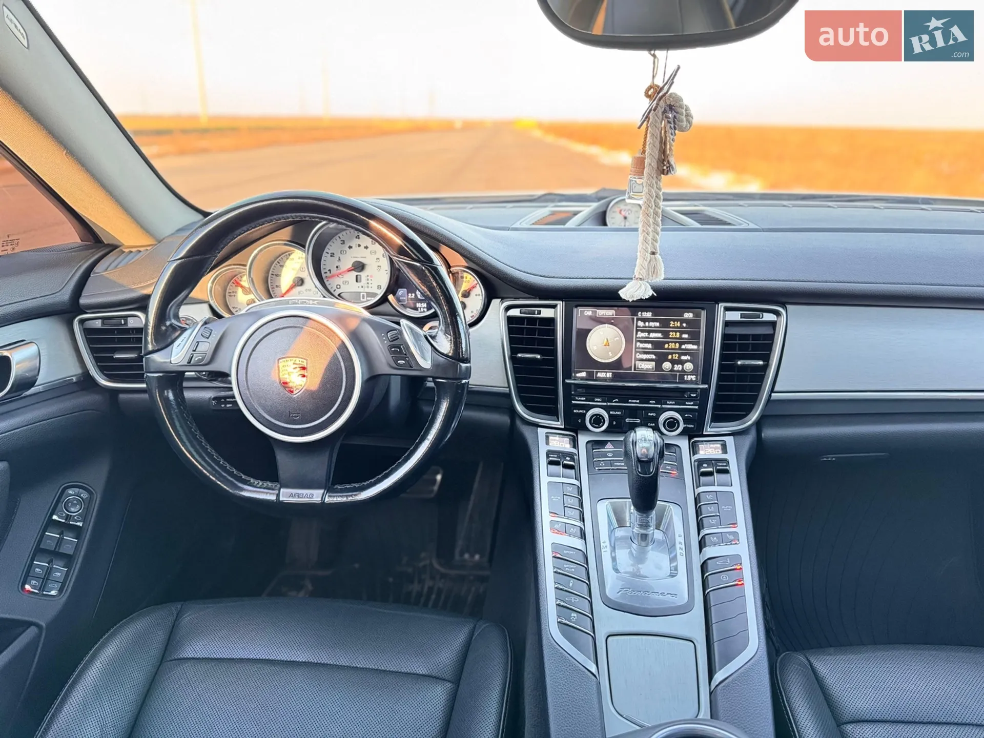 2010 Porsche Panamera - мініатюра 15