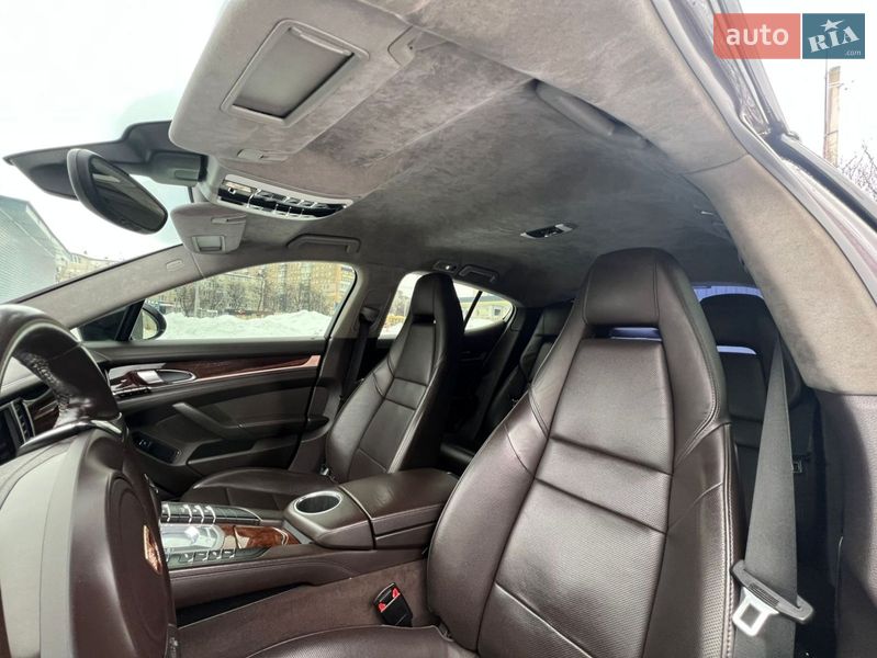 Фастбэк Porsche Panamera 2009 в Харькове