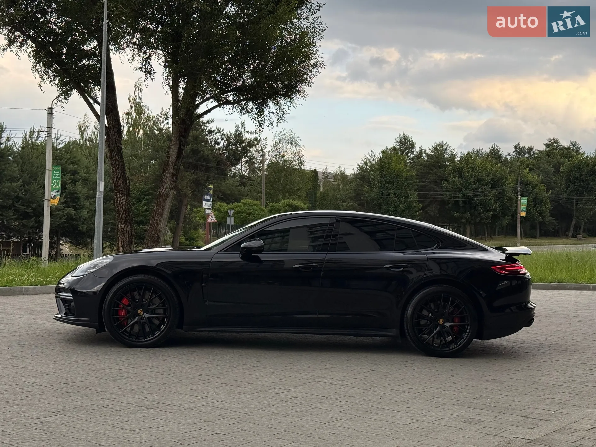 2017 Porsche Panamera - мініатюра 8