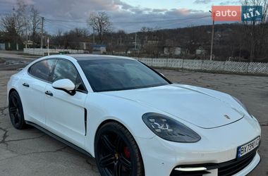 Фастбек Porsche Panamera 2017 в Одесі