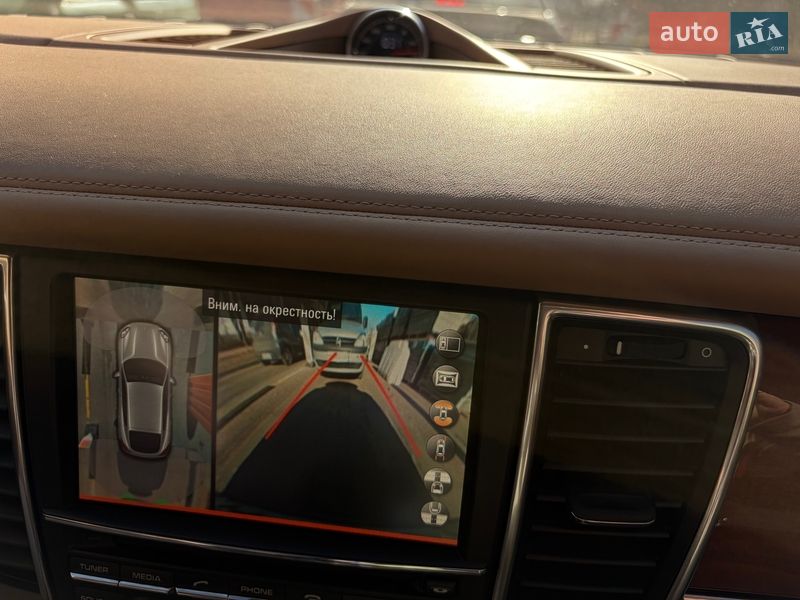 Фастбэк Porsche Panamera 2013 в Киеве