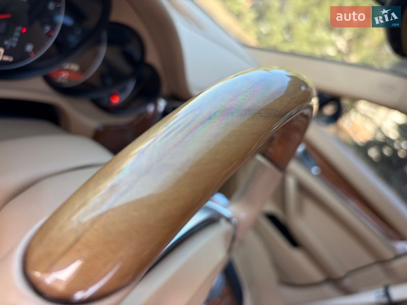 Фастбэк Porsche Panamera 2013 в Киеве