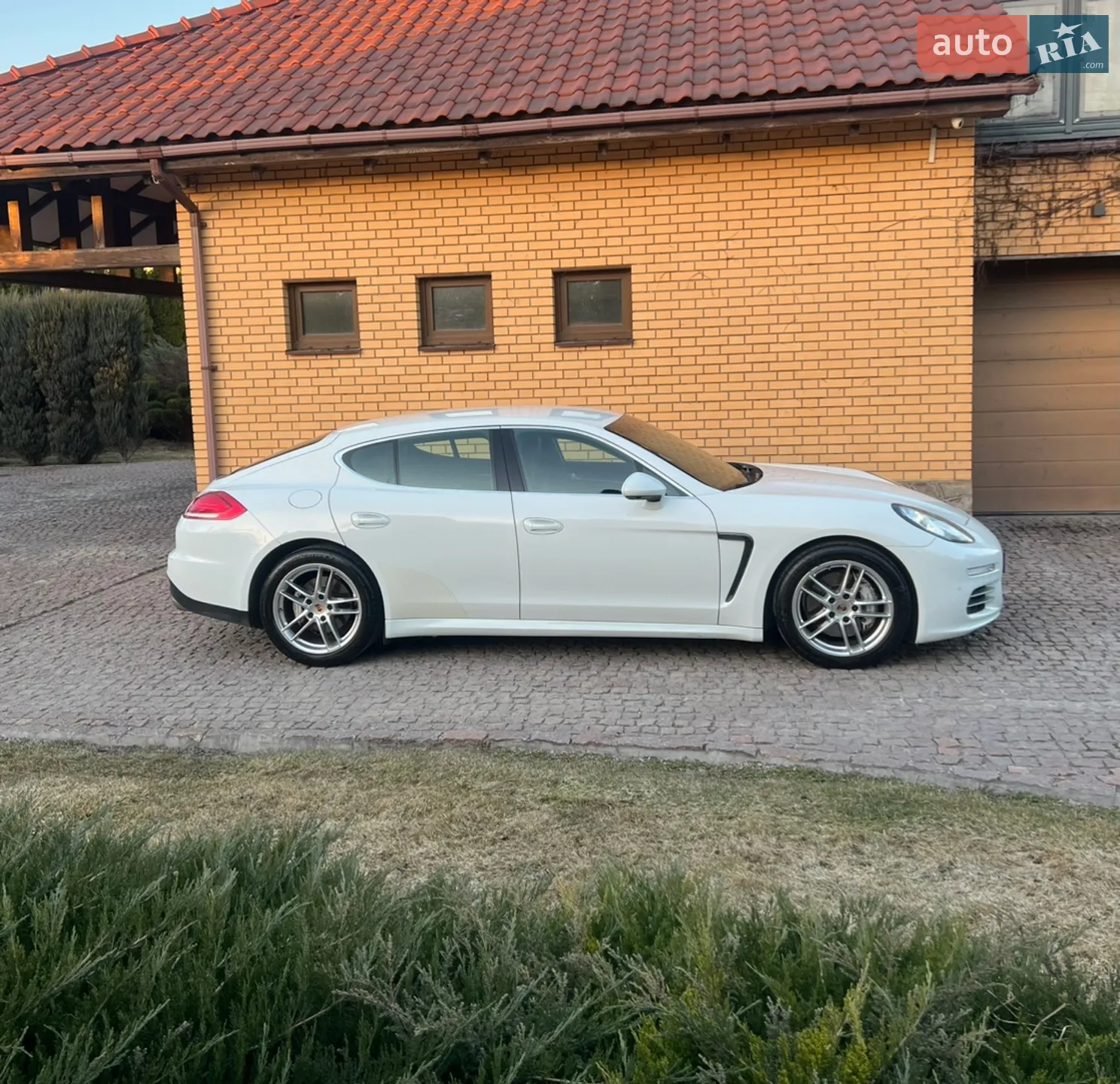 2013 Porsche Panamera - мініатюра 4