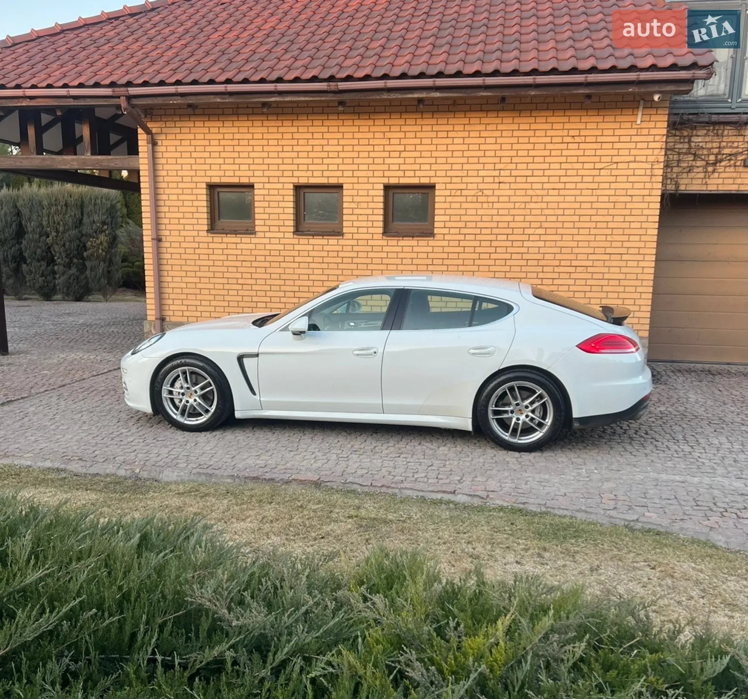 2013 Porsche Panamera - мініатюра 8