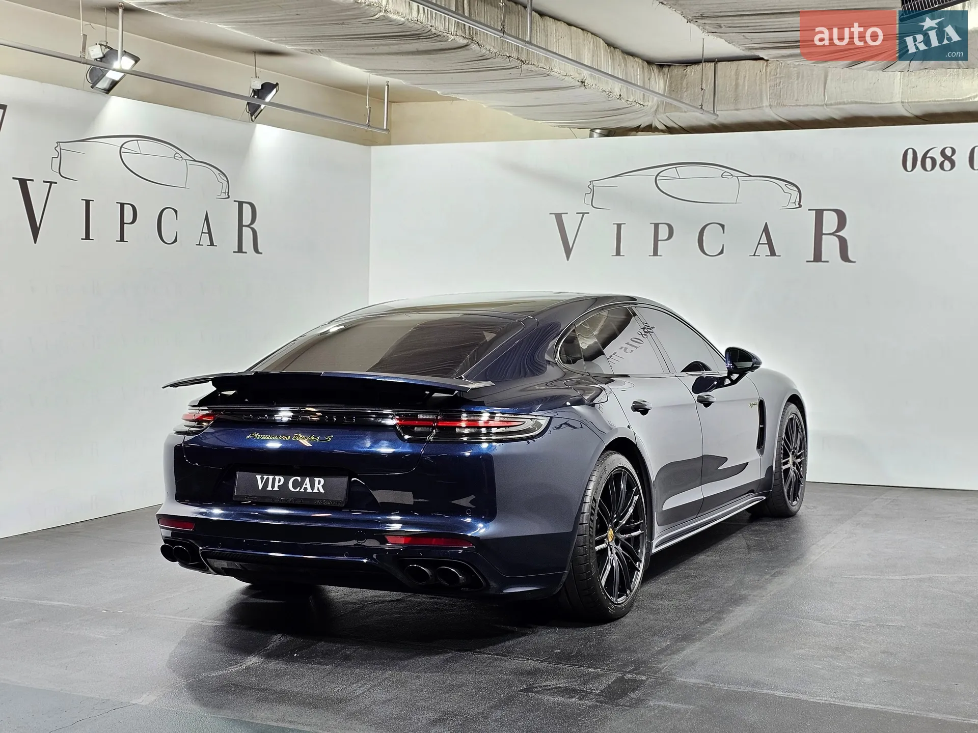 2017 Porsche Panamera - мініатюра 9