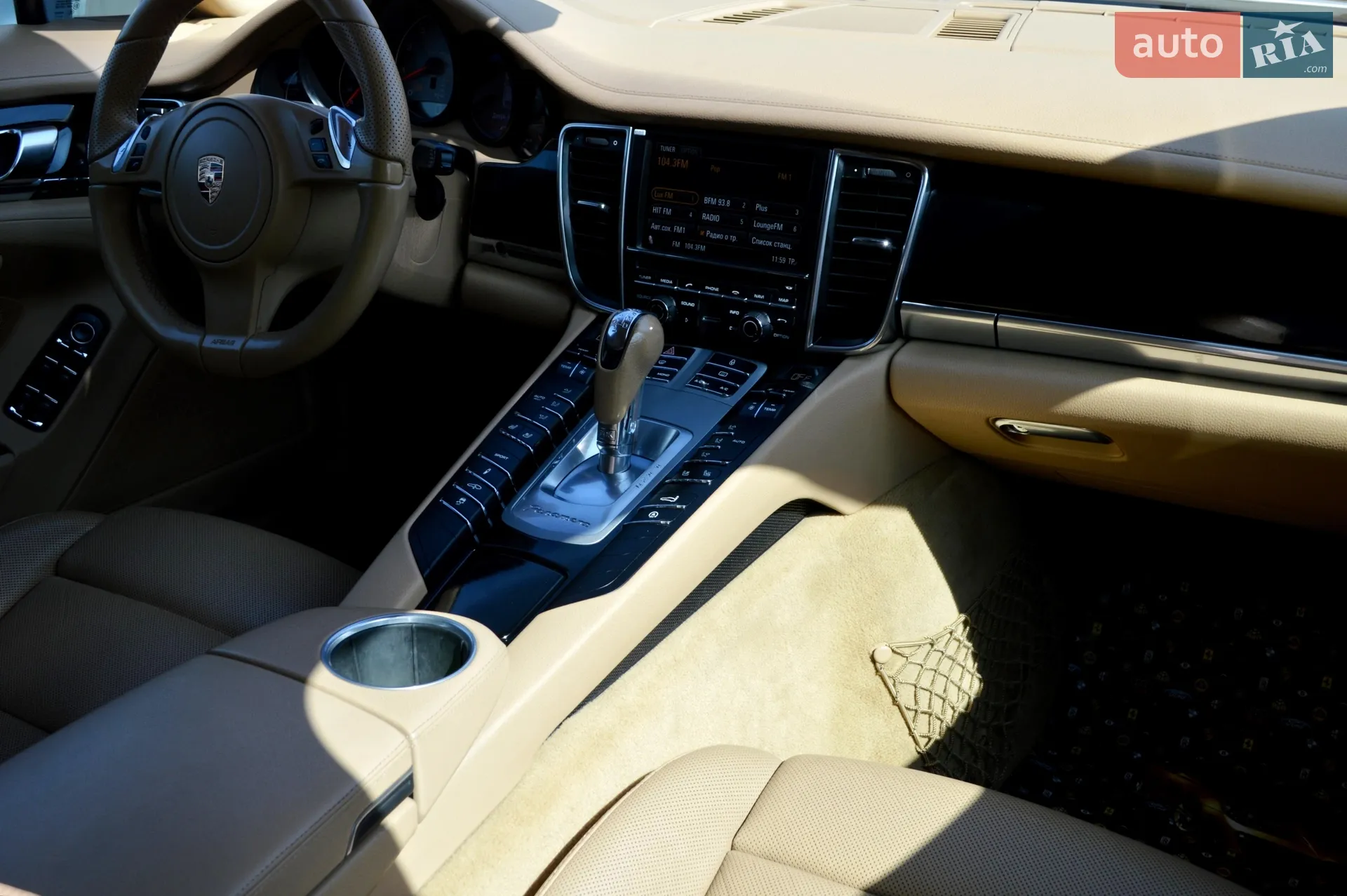 2011 Porsche Panamera - мініатюра 38