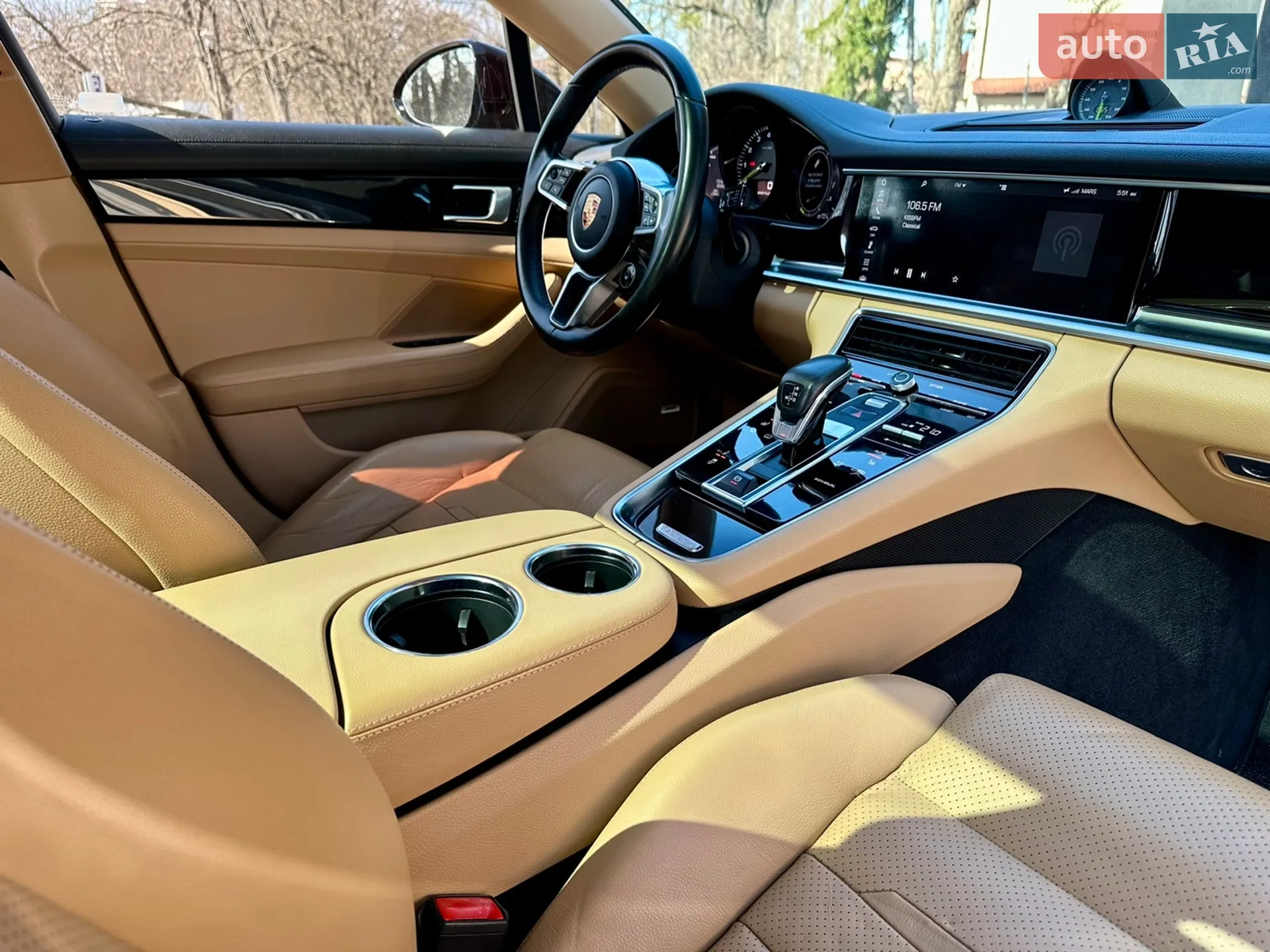 2017 Porsche Panamera - мініатюра 25