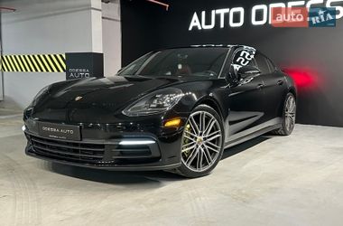 Фастбек Porsche Panamera 2017 в Одесі