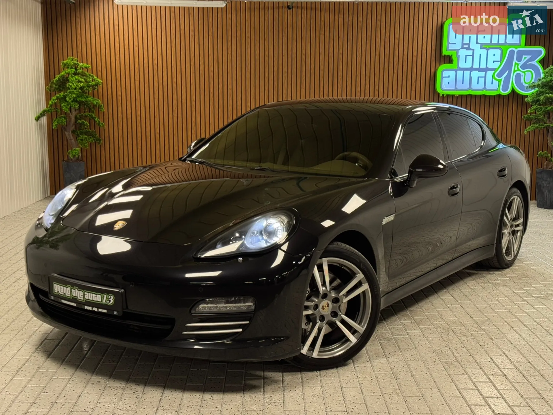 2012 Porsche Panamera - мініатюра 2