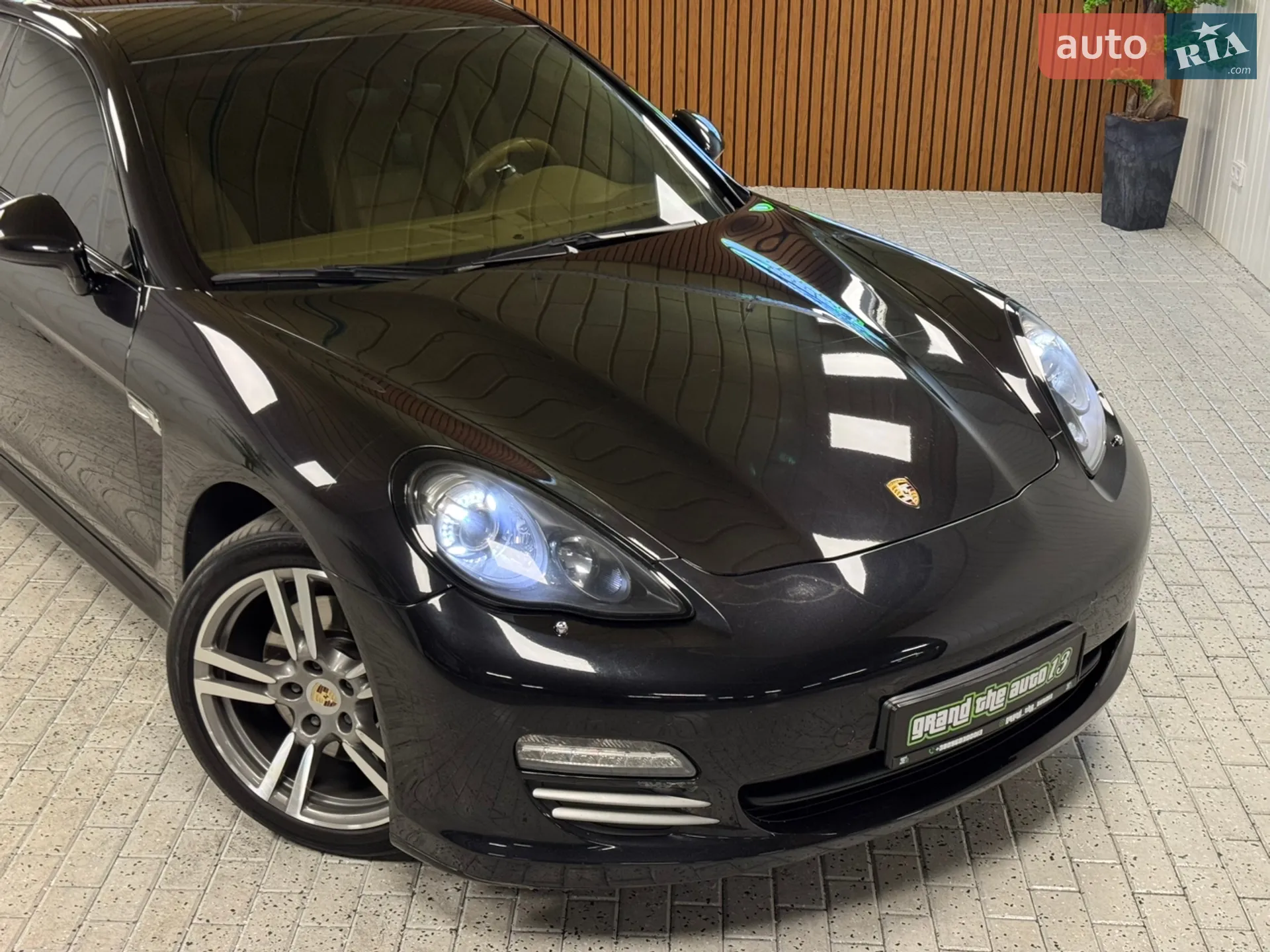 2012 Porsche Panamera - мініатюра 7