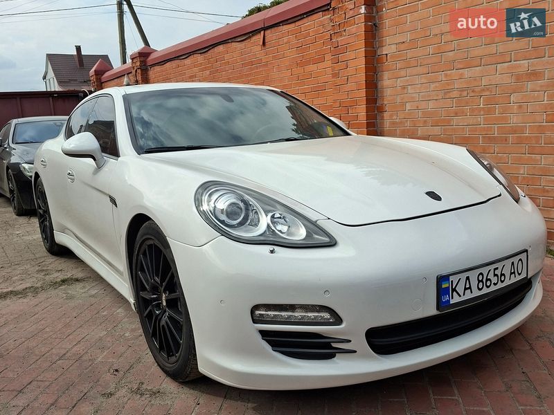 Porsche Panamera 2011