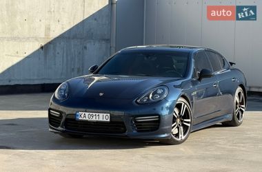 Фастбэк Porsche Panamera 2013 в Киеве