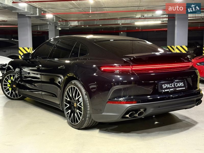 Фастбэк Porsche Panamera 2024 в Киеве фото 11 Фастбэк Porsche Panamera 2024 в Киеве