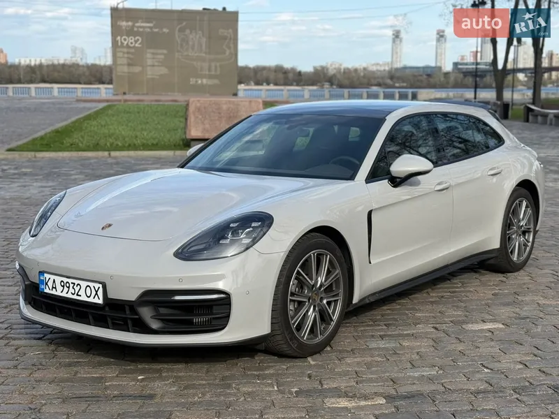 Porsche Panamera 2020
