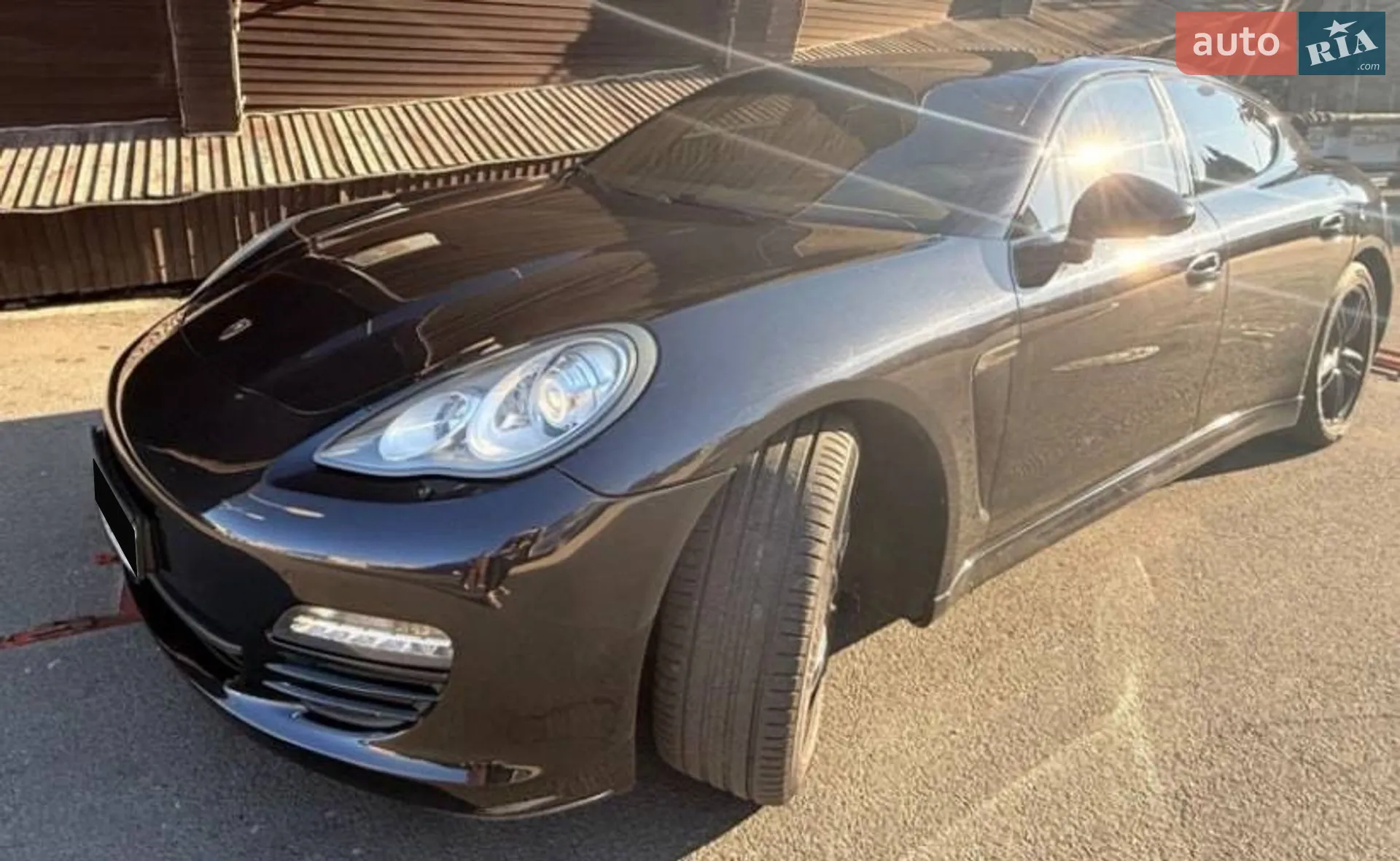 2010 Porsche Panamera - мініатюра 3