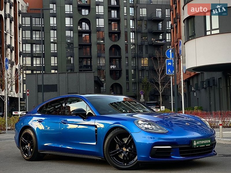 Porsche Panamera 2018