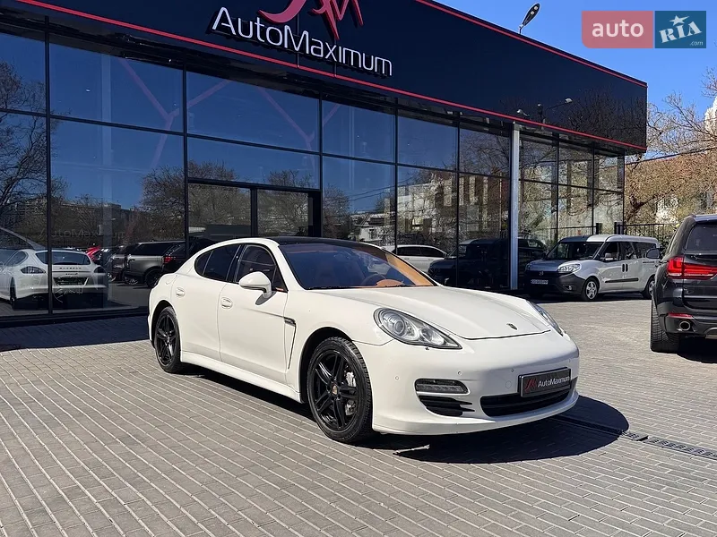 Porsche Panamera