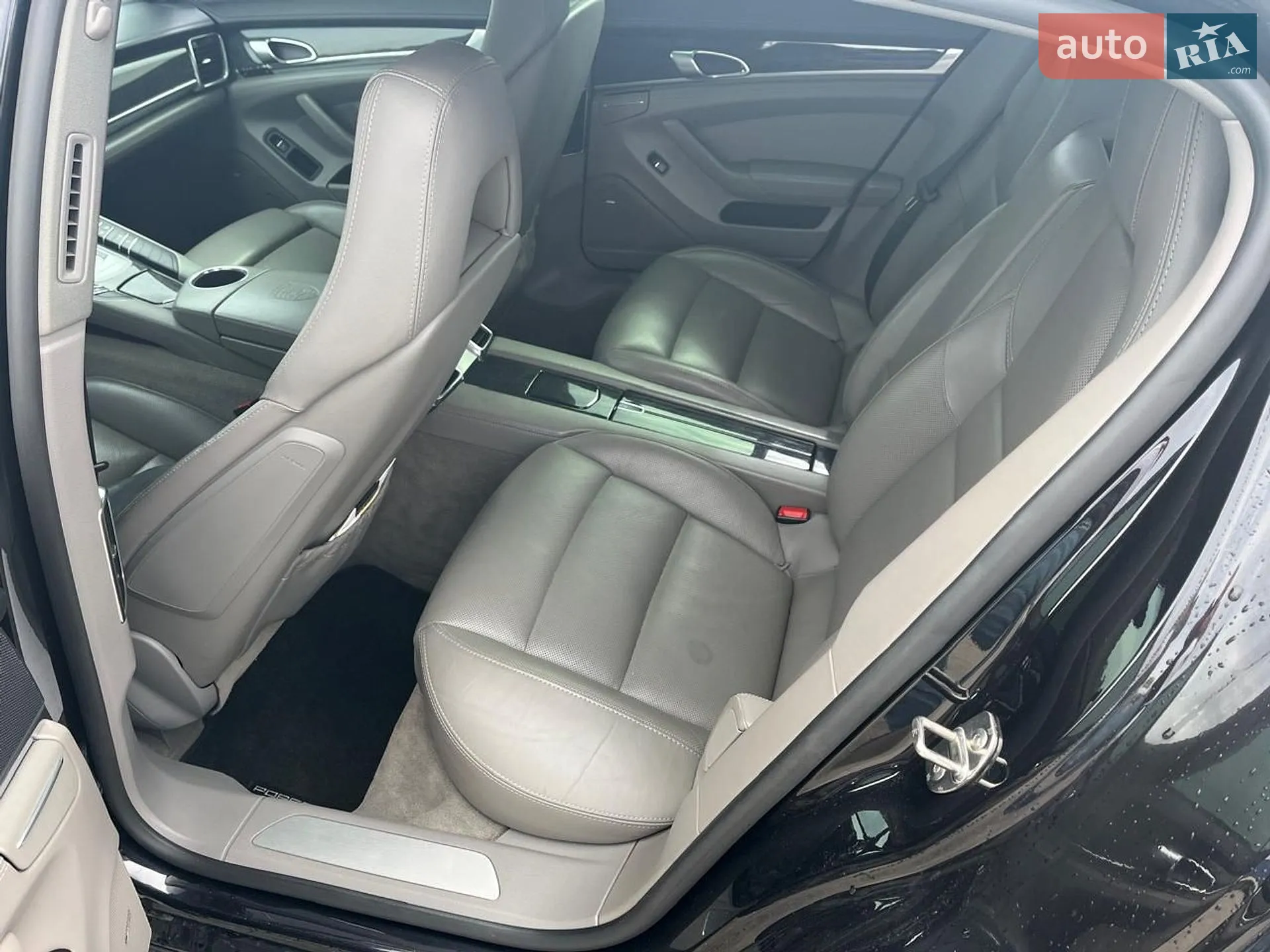 2011 Porsche Panamera - мініатюра 8
