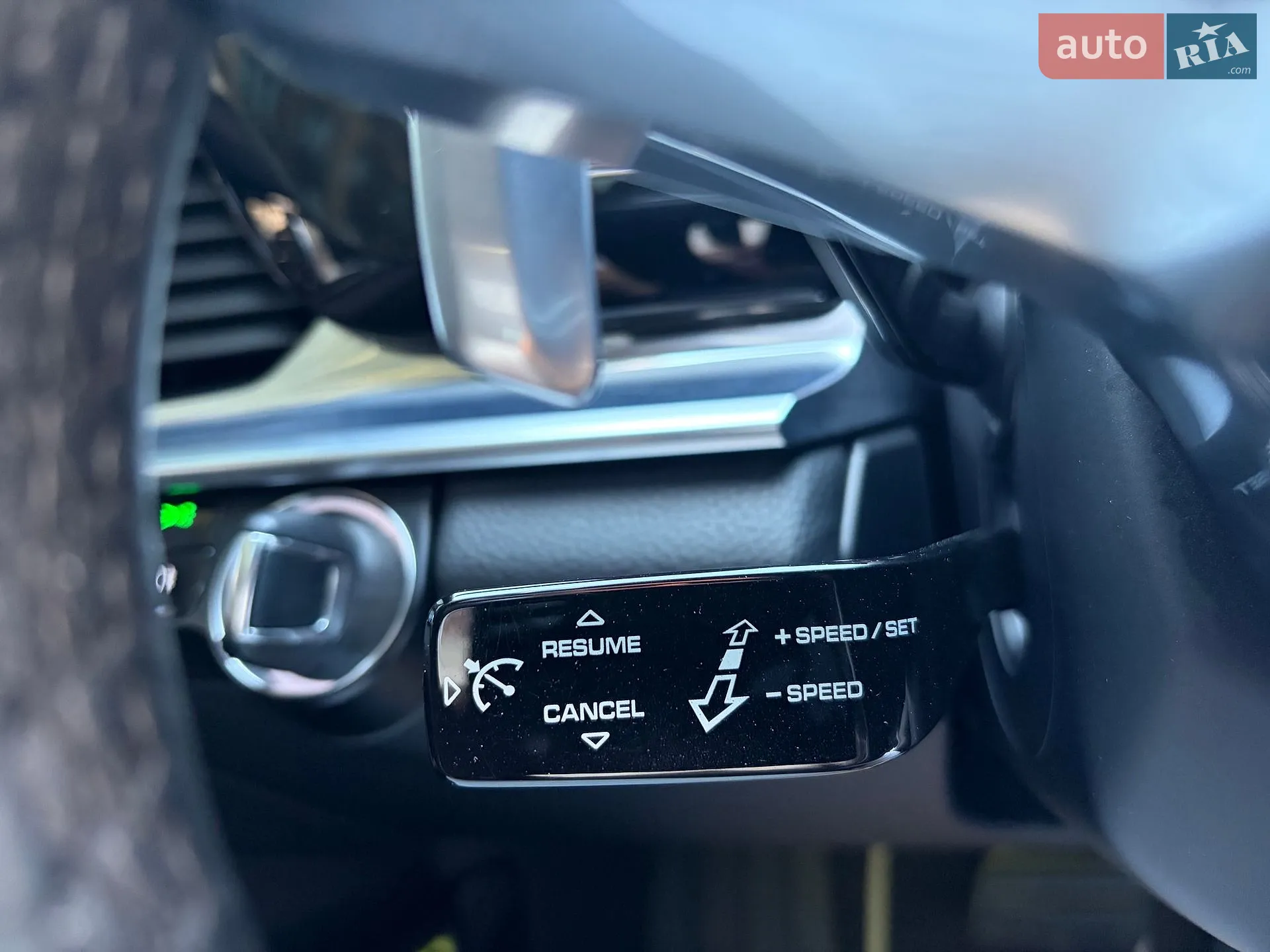 2017 Porsche Panamera - мініатюра 102