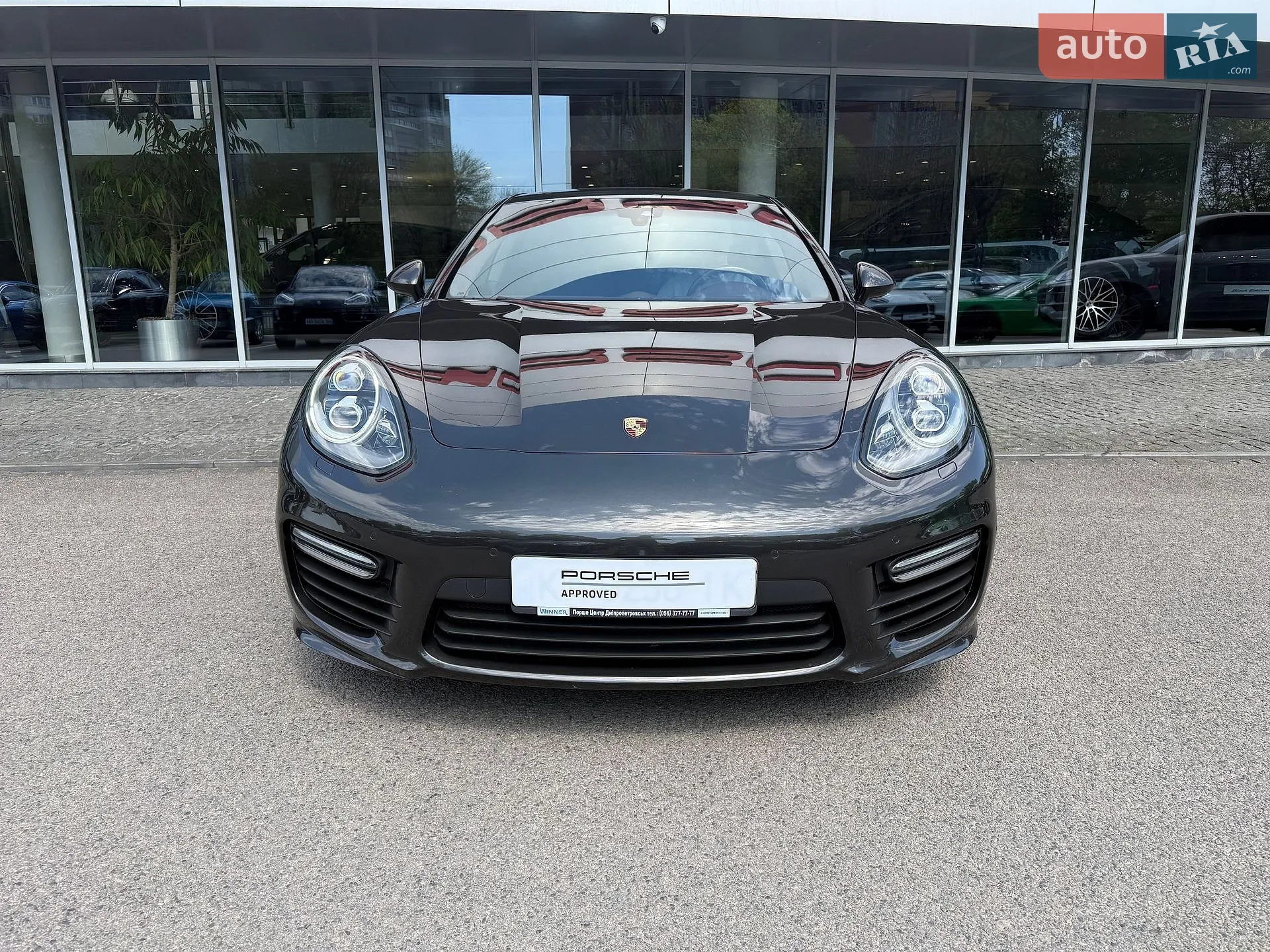 2013 Porsche Panamera - мініатюра 3