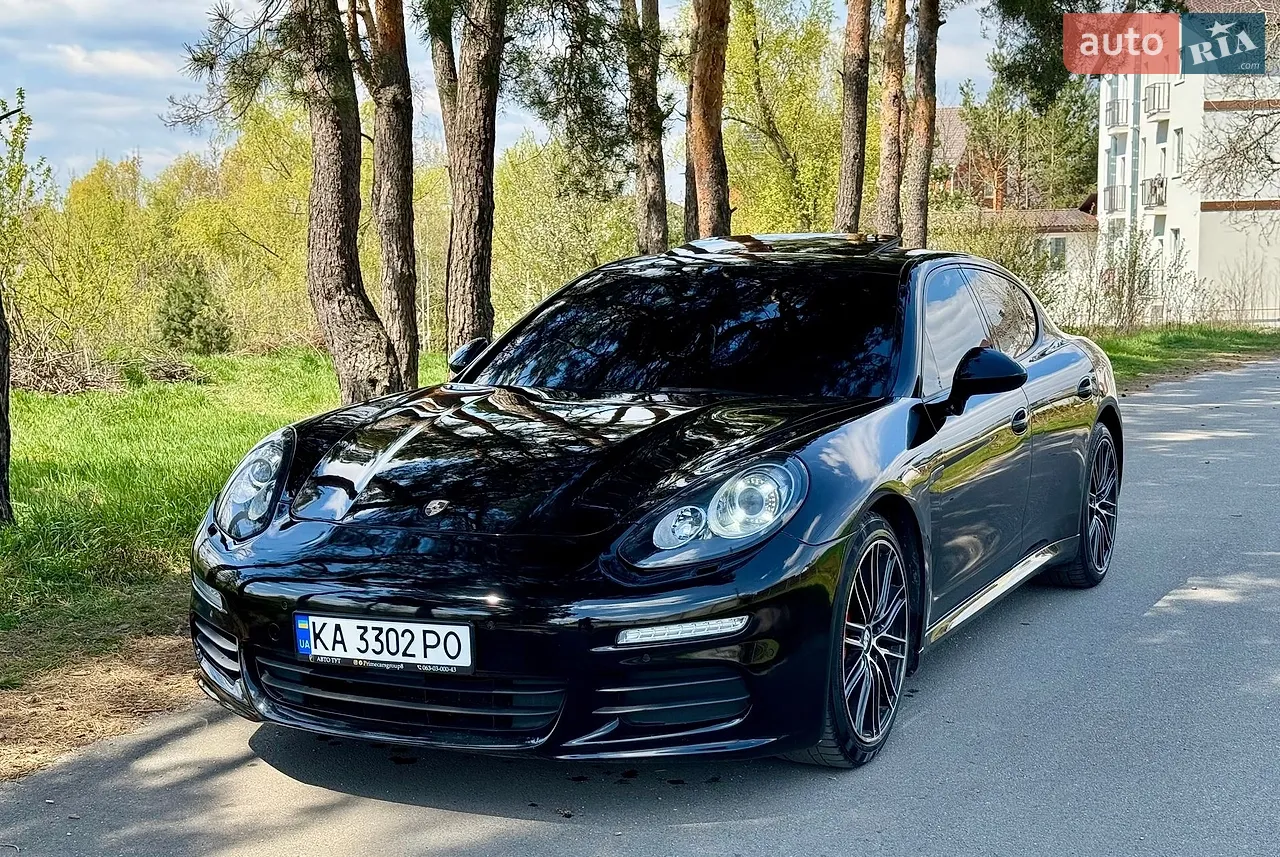 2015 Porsche Panamera - мініатюра 18
