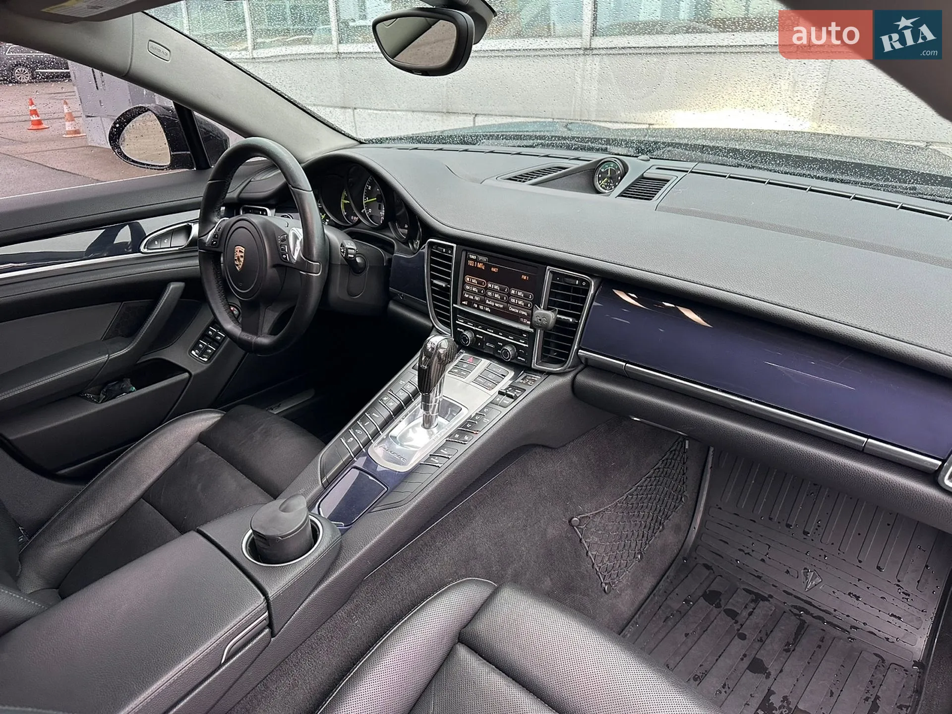 2014 Porsche Panamera - мініатюра 27
